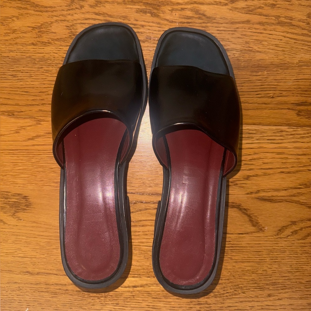 STAUD Amber Leather Slide Platform Sandals in Black RU 39/ US 9